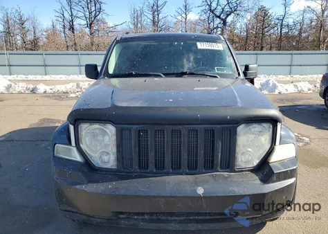 2010 Jeep Liberty Sport z USA, uszkodzony, nr VIN 1J4PN2GK9AW159675